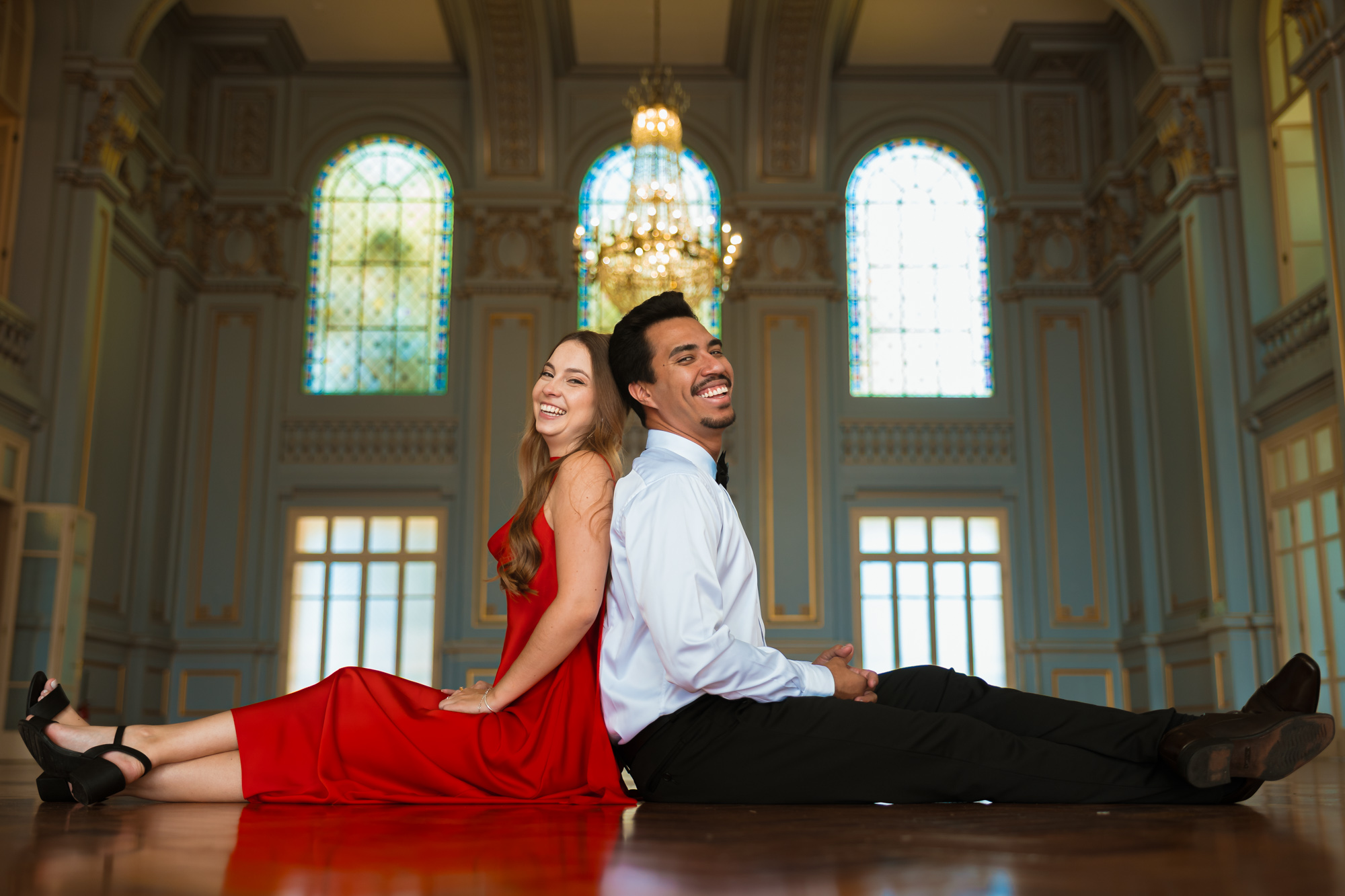 Larissa e Matheus no pre wedding no Palace Casino